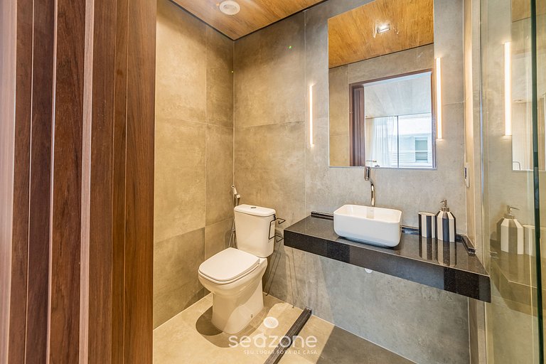 Estudio en la Costa con Vista Lateral Mar NWT1103