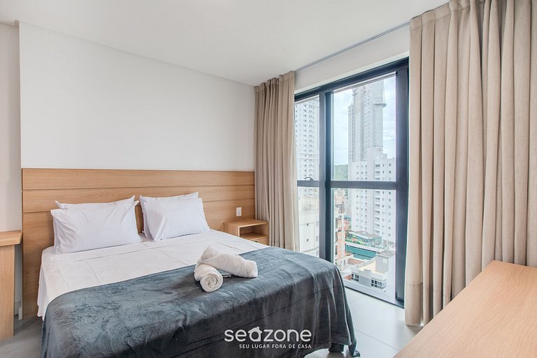 Apartamento com vista para o mar a 280 metros da praia MHF12