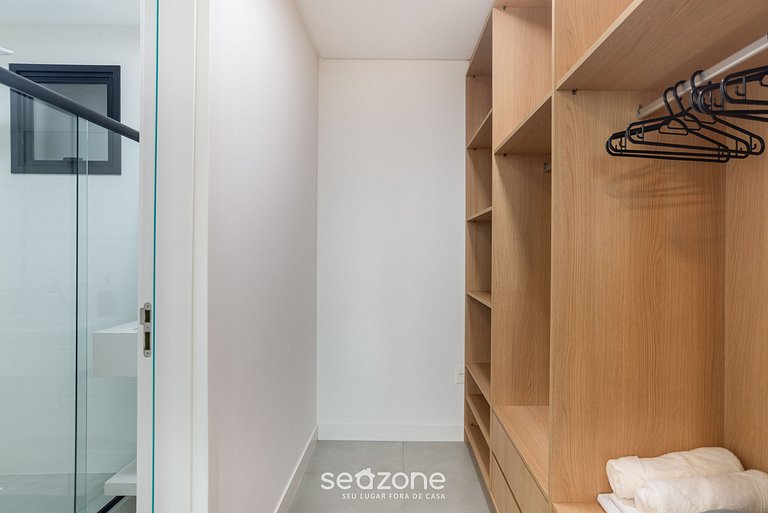 Apartamento com vista para o mar a 280 metros da praia MHF12