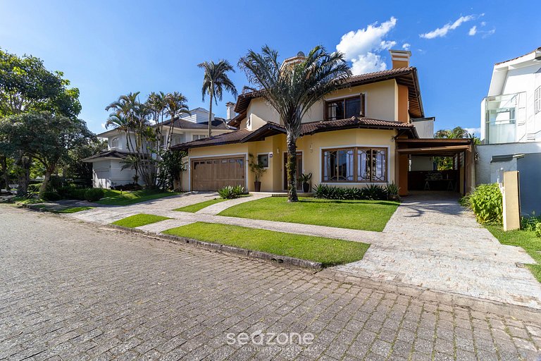 Casa Duplex c/ Piscina a 850m da Praia RDT0124