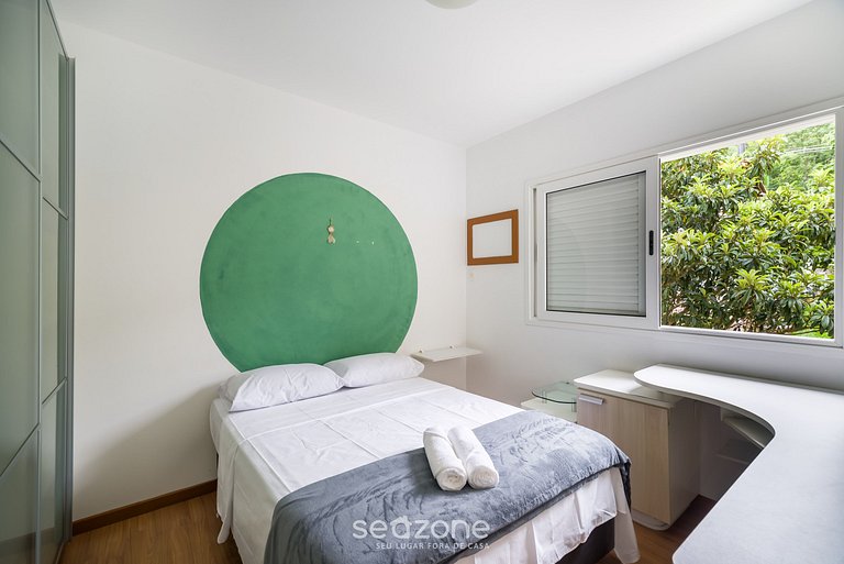 Lindo Apartamento com Churrasqueira CRM0212