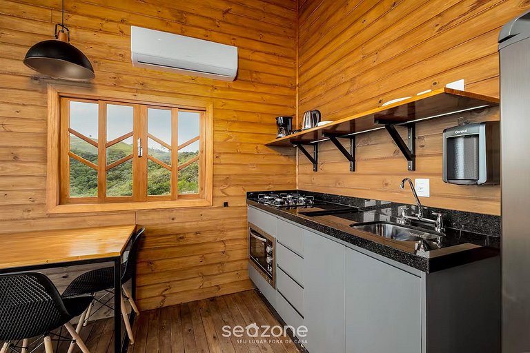 Hermosa Cabaña con Jacuzzi en la Montaña VST013