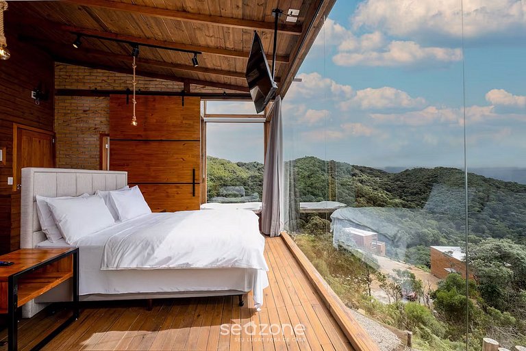 Linda cabana com jacuzzi na montanha VST013