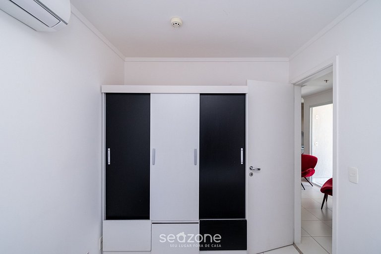 Belo apto em cond com piscina - Goiânia MBCAR1203