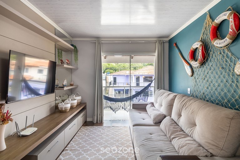 Piso con balcón, 3 dorm. cerca de la playa RSU3842