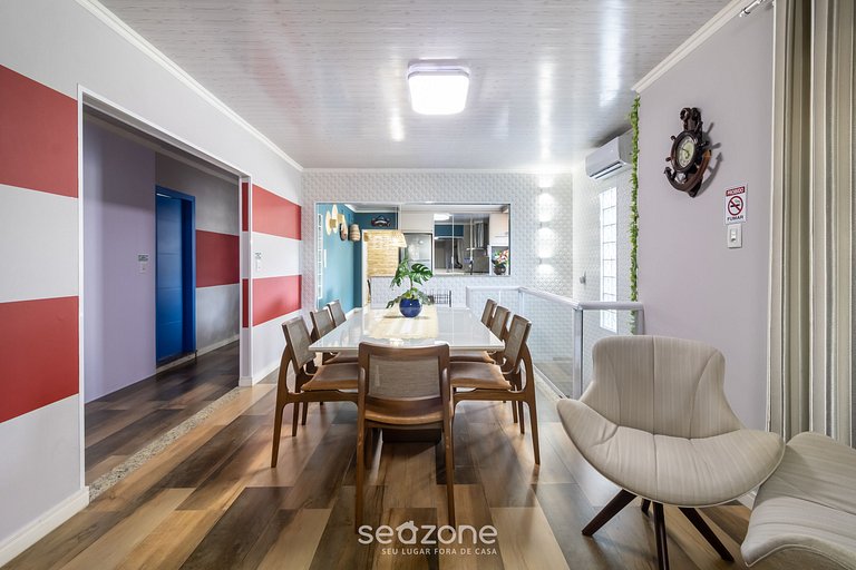 Apto c/ Varanda e 3 Quartos próx. a praia RSU3842