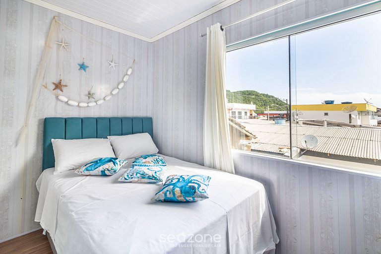 Piso con balcón, 3 dorm. cerca de la playa RSU3842