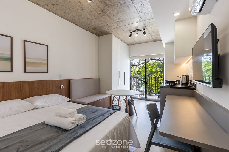 Estudio cómodo en Curitiba/PR EBI0303