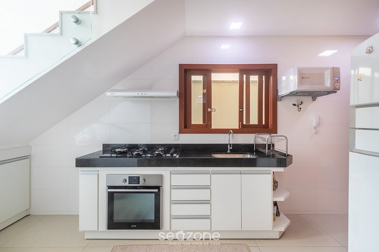 Casa c/ piscina a 180m da Praia em Arraial PBR0003