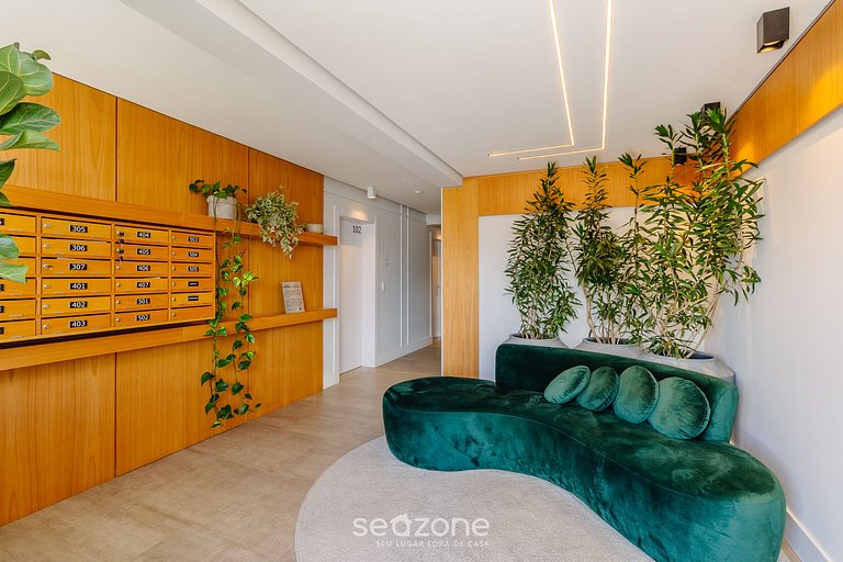 Apartamento c/ 2 Suítes e Churrasqueira MDE0406