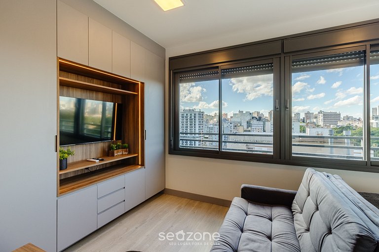 Estúdio em Prédio c/ Piscina e Garagem JRE1223