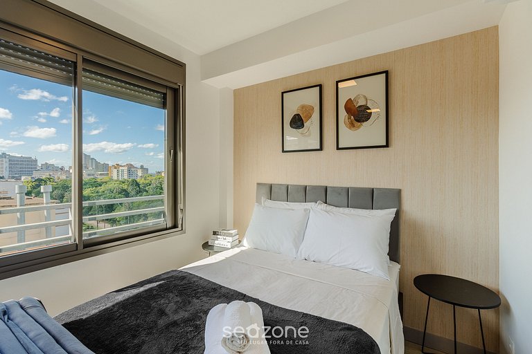 Estúdio em Prédio c/ Piscina JRE1223