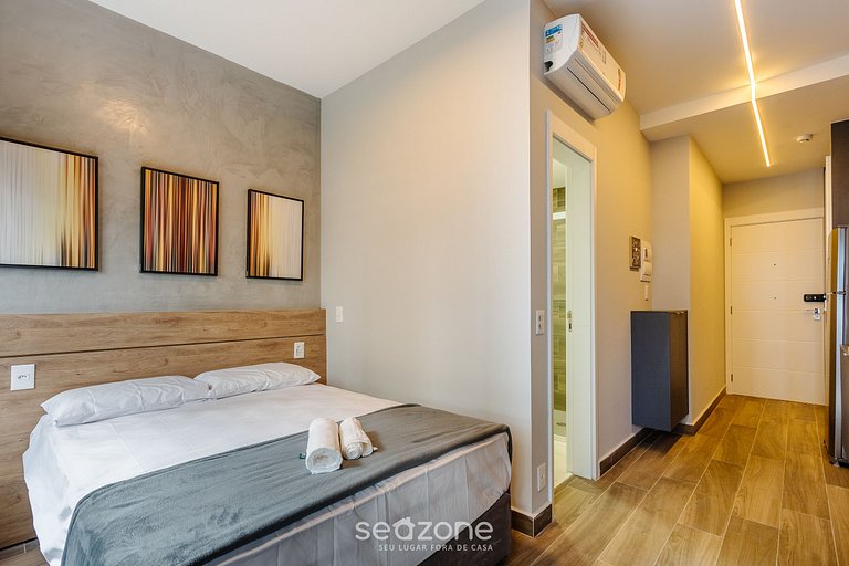 Studio en edificio c/ piscina, Campo Belo HMC0320