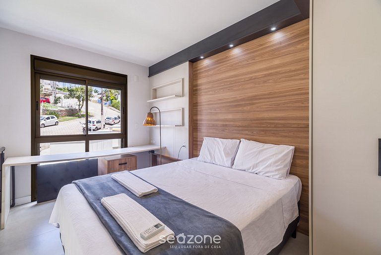 Lindo Loft em Cond. c/ Piscina YHD0105