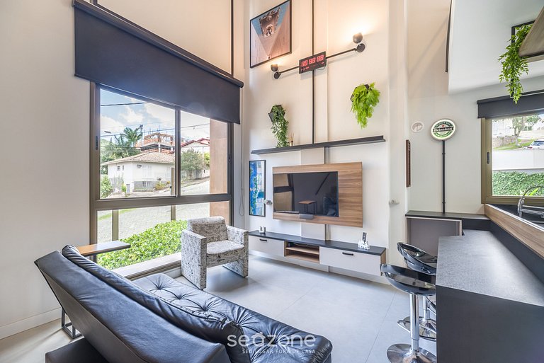 Hermoso Loft en Cond. con piscina YHD0105