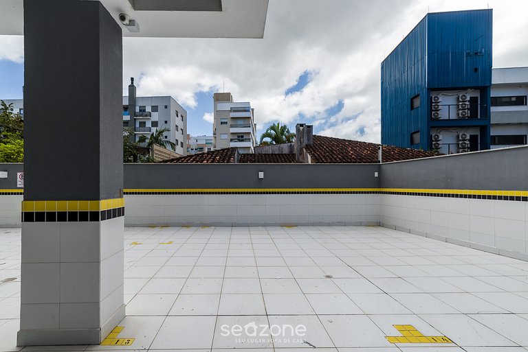 Hermoso Loft en Cond. con piscina YHD0105