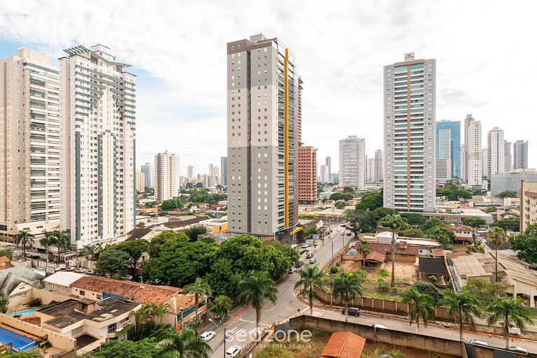 Flat em cond. completo, Setor Bueno - TXP0903