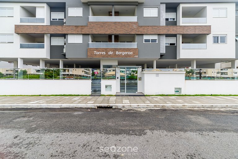 Apto en Cond. c/ piscina 400 m de la playa TDB0101