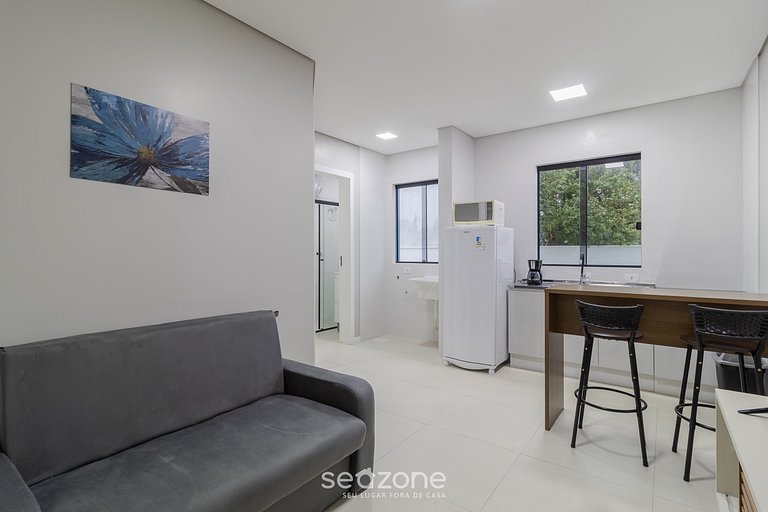 Apto completo c/ garagem em Ingleses SLC0104