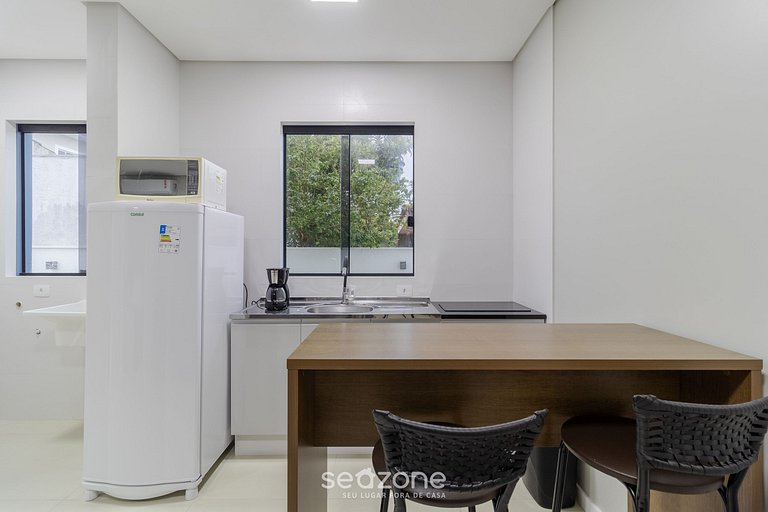 Apto completo c/ garagem em Ingleses SLC0104