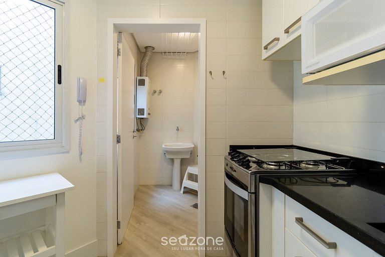 Apto em cond. a beira mar com piscina EAR0401