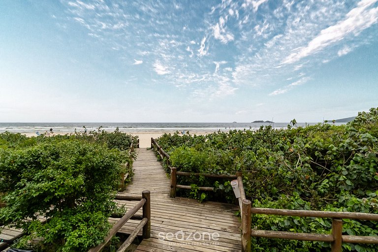 Apartamento Pé na Areia con barbacoa EAR0411