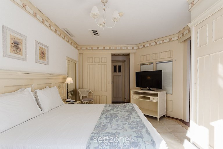 Suíte charmosa vista piscina Resort luxo ILC3208