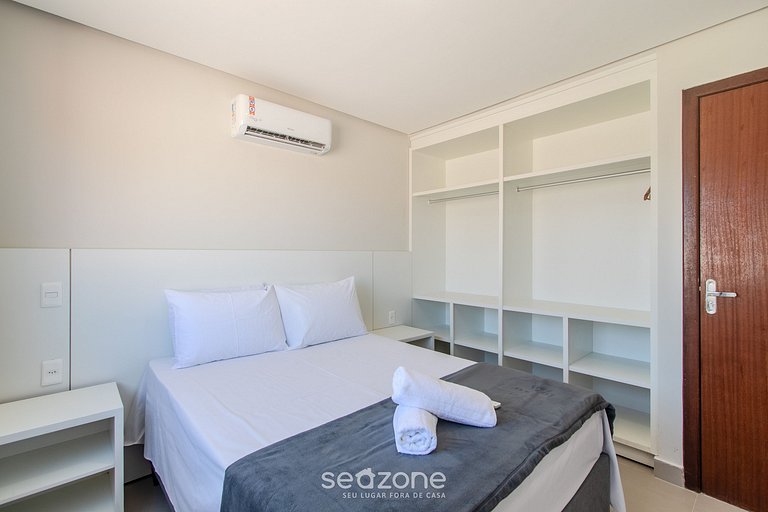 Belo Apartamento em Cond. c/ Piscina RFM0024