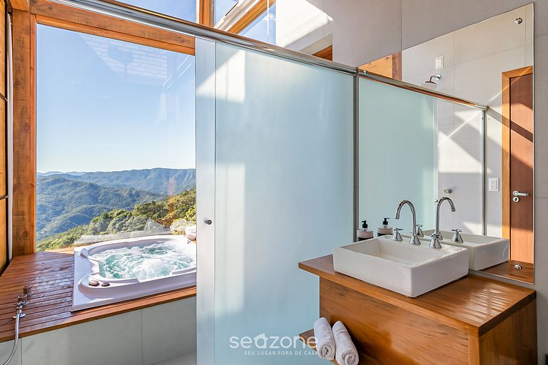 Charmosa cabana na serra c/jacuzzi VST014