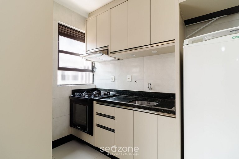 Apto lindo a 600m da Praia de Canasvieiras ACE0201