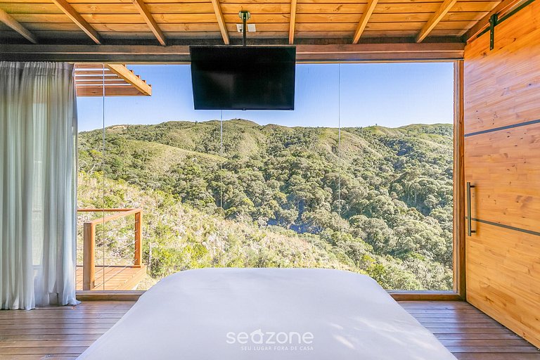 Incrível cabana com vista da serra VST021
