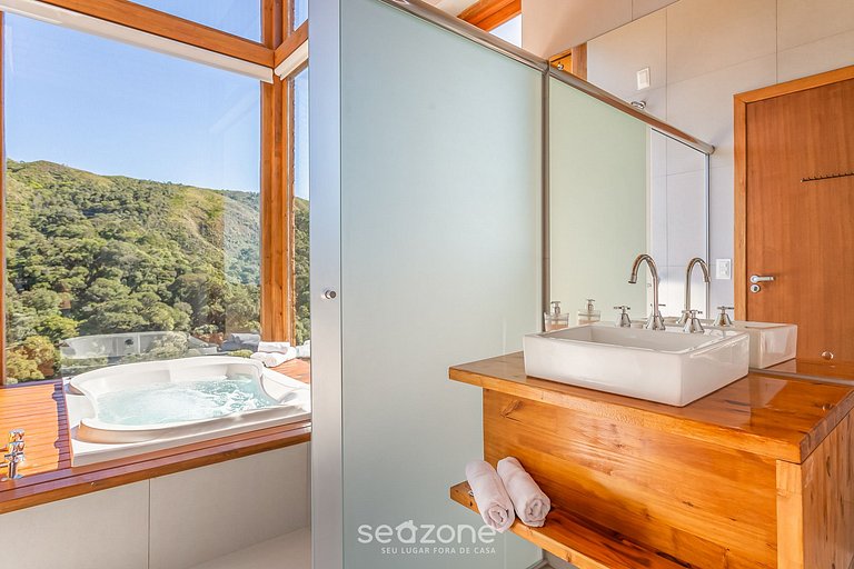 Incrível cabana com vista da serra VST021