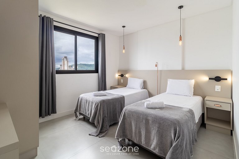 Apto 2Q c/ piscina e acad. 280m da Praia MHF1909