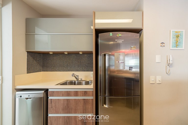 Apto em Resort c/ Academia 200m da Praia MHE0114