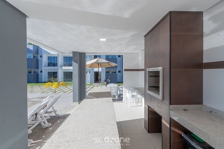 Belo Apartamento em Cond. c/ Piscina RFM0024