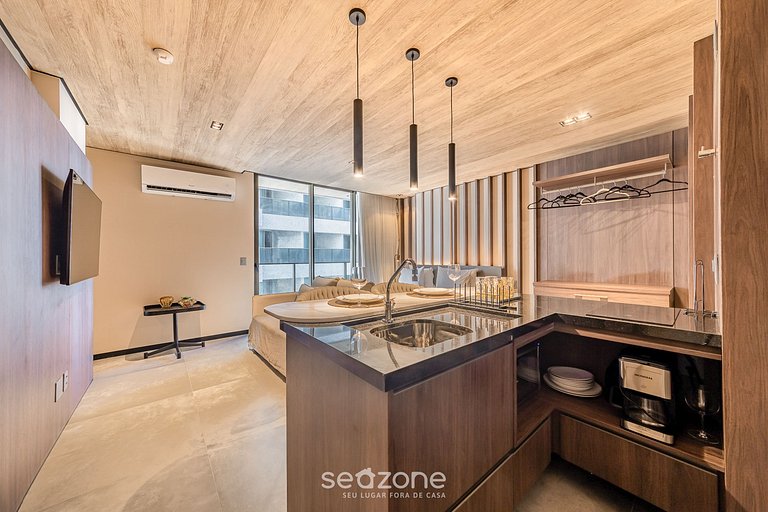 Hermoso Estudio con Vista Lateral al Mar NWT0805