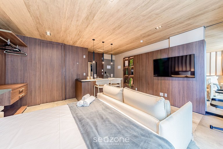 Hermoso Estudio con Vista Lateral al Mar NWT0805