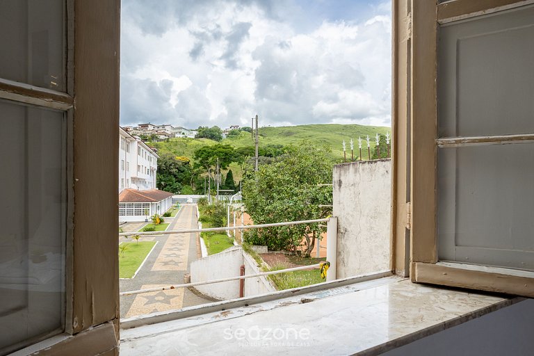 Apt en un paraíso en el Centro c/Piscina QUI0090