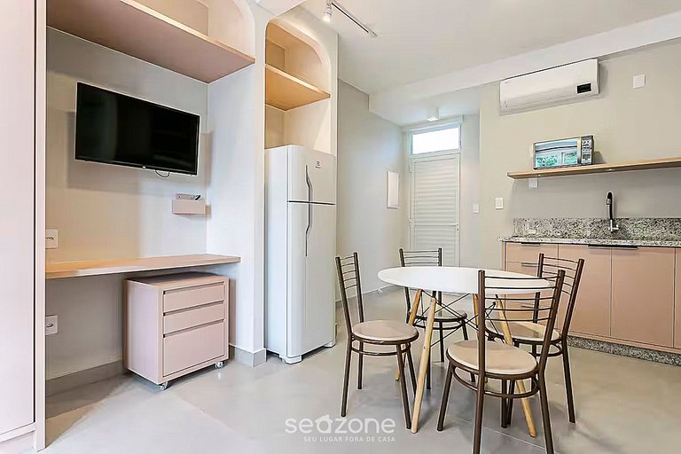 Studio novo a 110m da Lagoa da Conceição BDR523