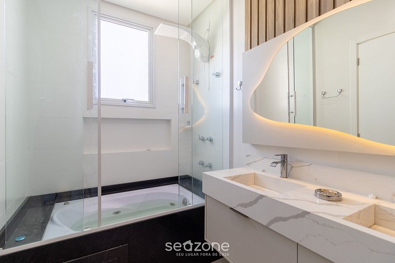 Conforto y piscina cerca de la playa - RHL0302