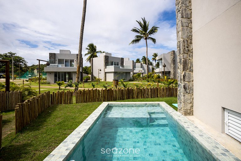 Casa con piscina y acceso a la playa NLUG0001