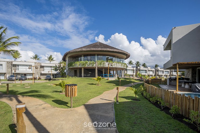Casa con piscina y acceso a la playa NLUG0001