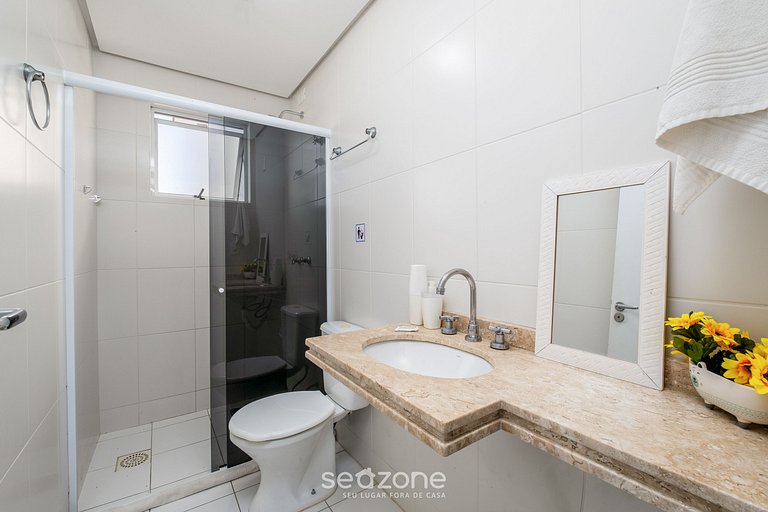 Apto com piscina a 2min da praia CAC106