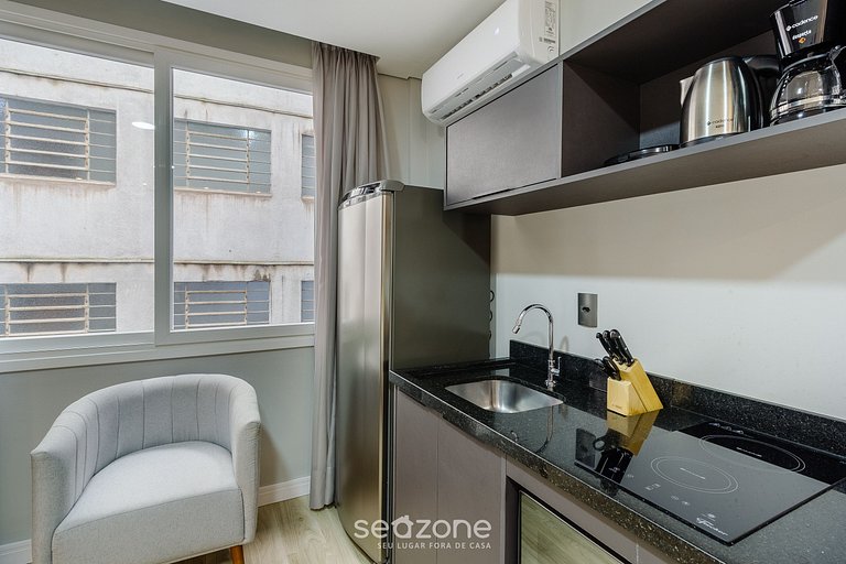 Studio cond. c/ piscina prox. Santa Casa TCO0210