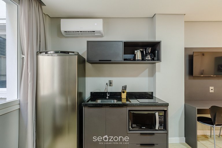 Studio cond. c/ piscina prox. Santa Casa TCO0210