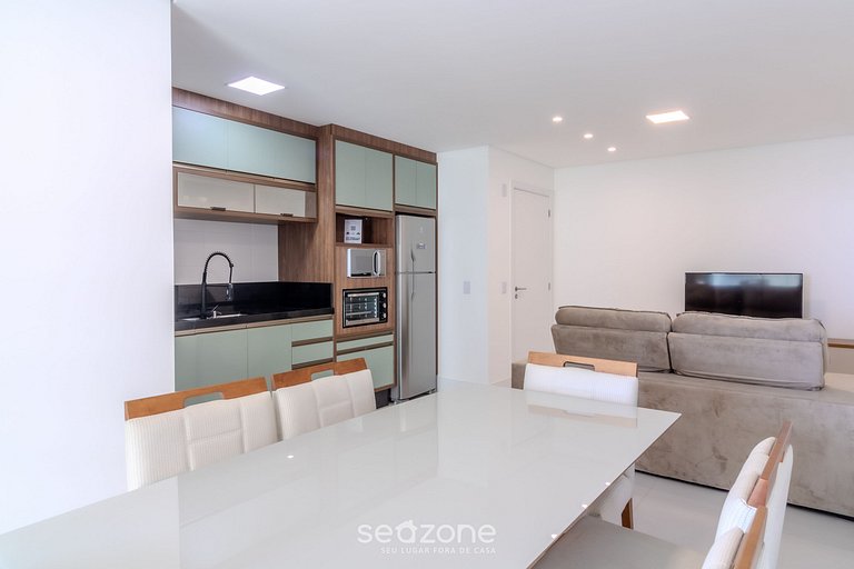 Apto vista mar c/ churrasq. 50m da Praia SHC0606