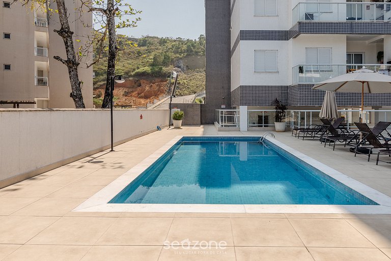 Apto c/ Churrasqueira a 500m da Praia IRE0022