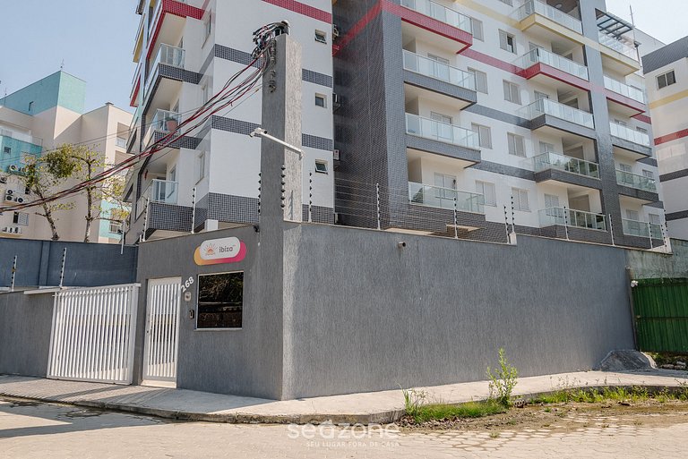 Apto con Parrilla a 500m de la Playa IRE0022