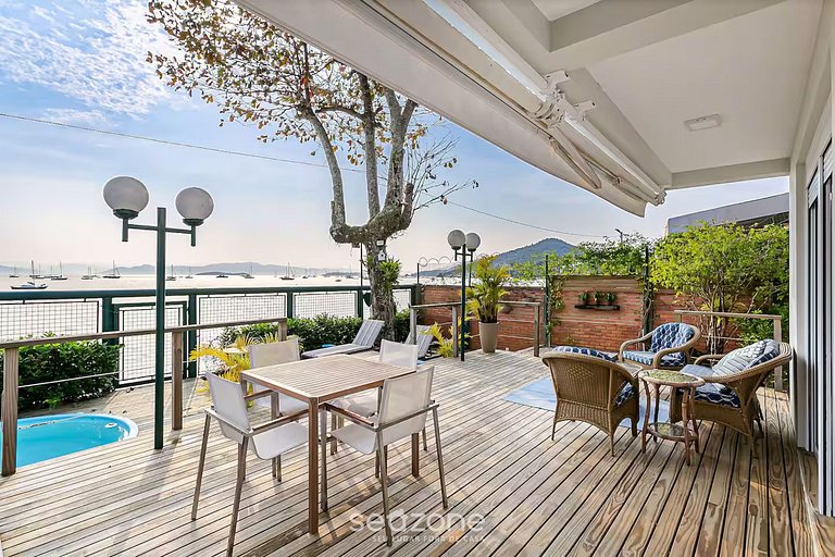 Bela casa vista mar e pé na areia CDA1647