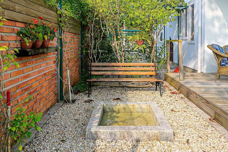 Hermosa casa con vista al mar y pie en la arena CDA1647